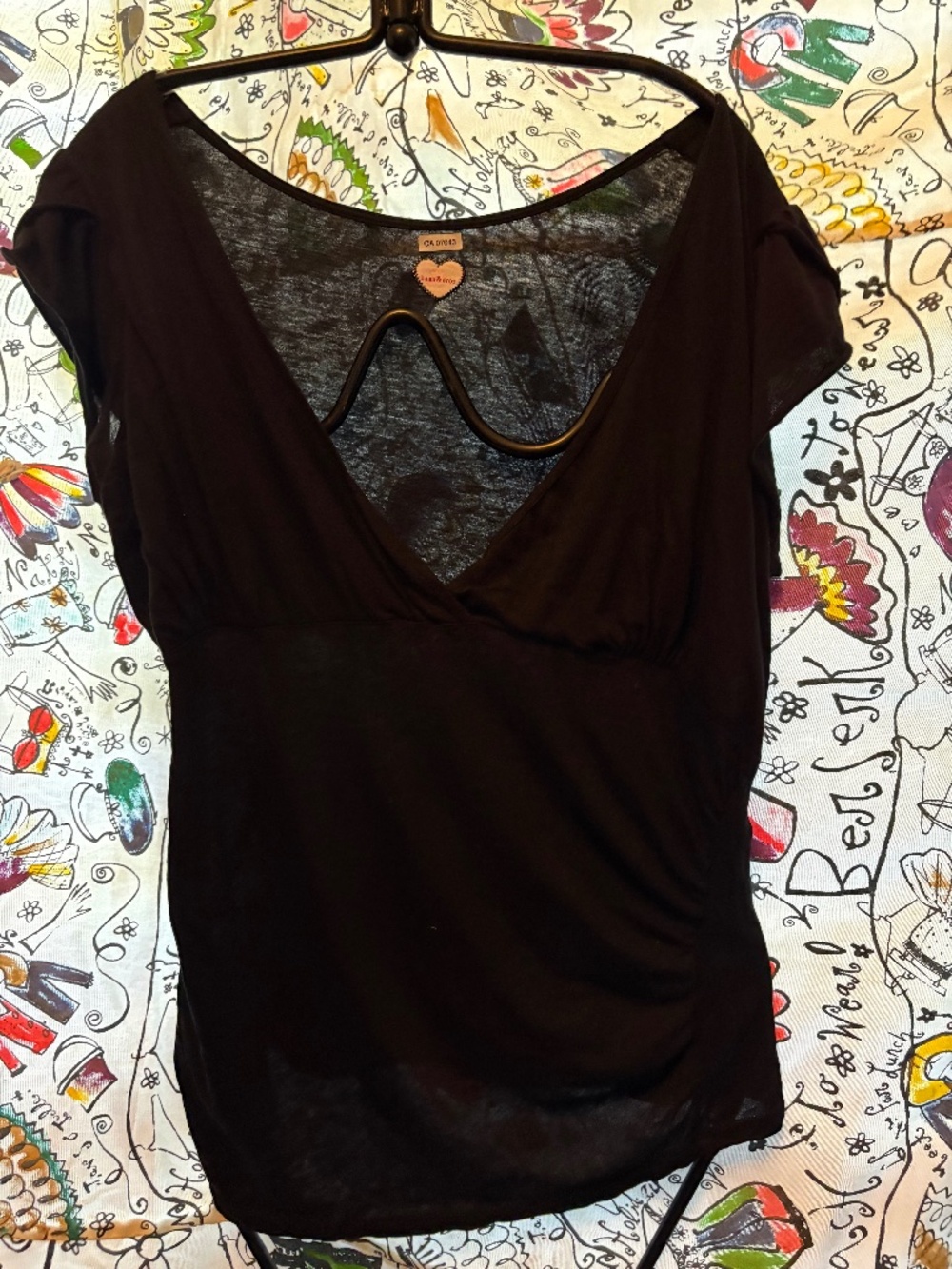 Cotton V-neck T-shirt